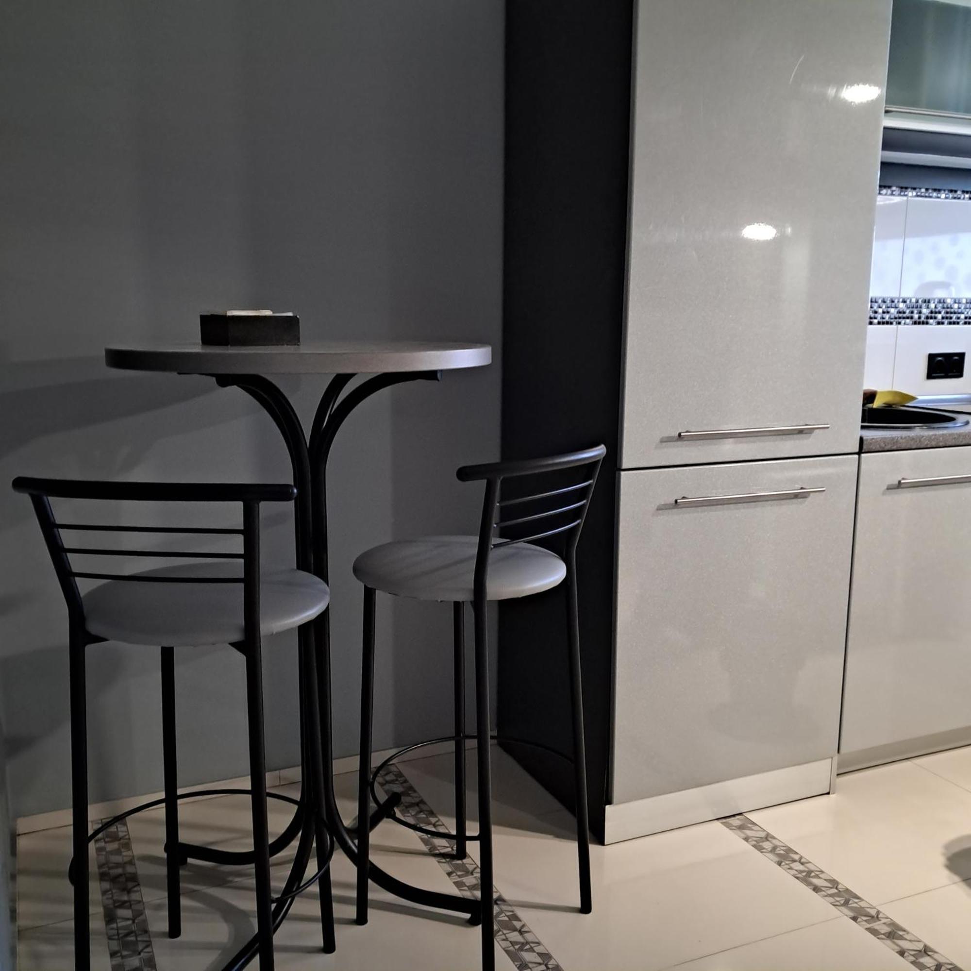Apartment On Tytova 8 Dnipro Eksteriør bilde