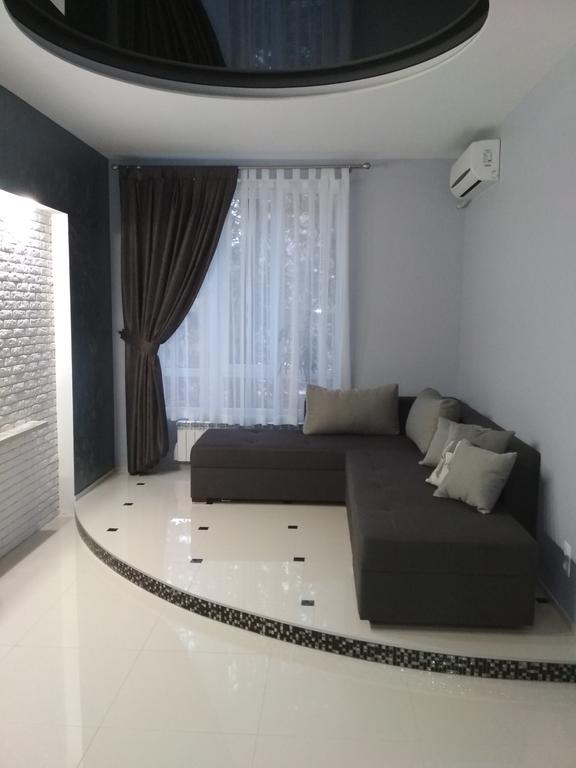 Apartment On Tytova 8 Dnipro Eksteriør bilde